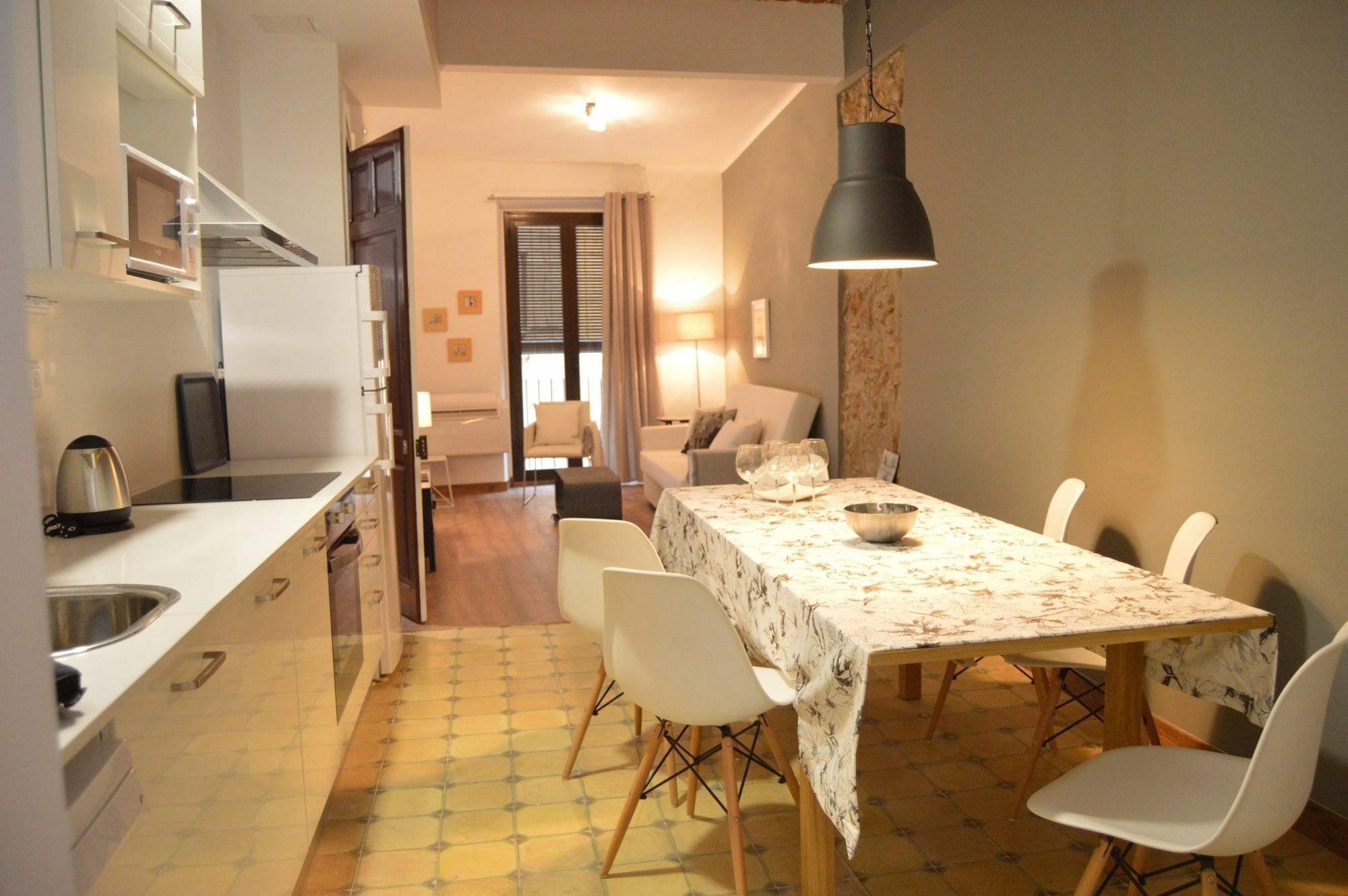Tarragona Suites Mediona Exterior photo