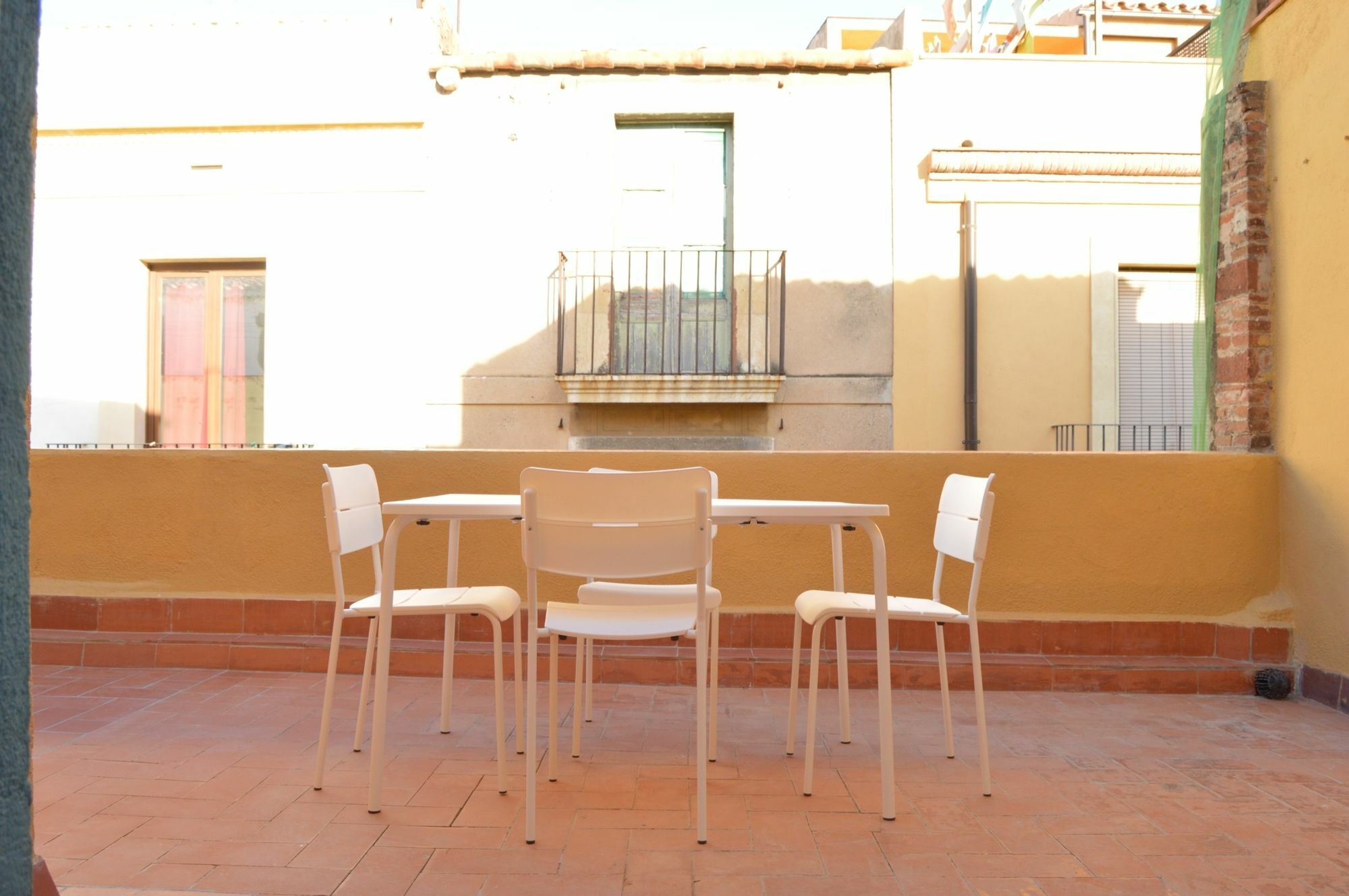 Tarragona Suites Mediona Exterior photo